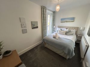 Photo 9- click for photo gallery